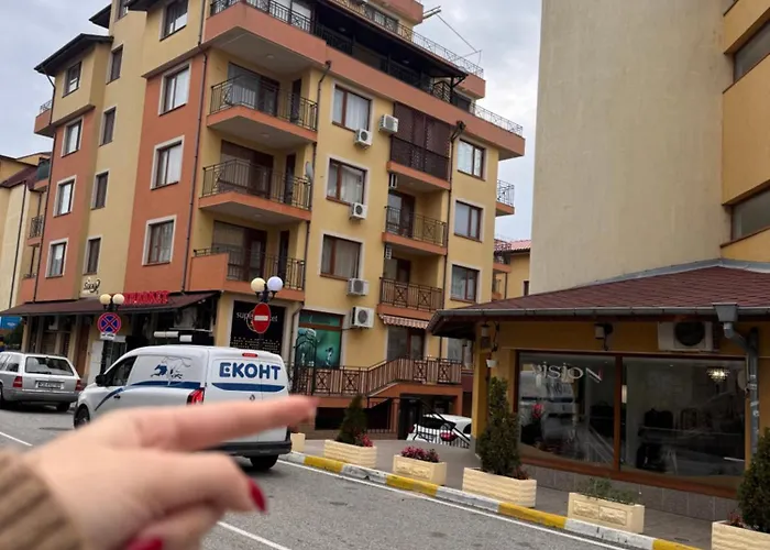 Апартамент Sea Breeze Ap58 *